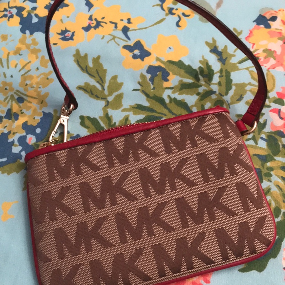 Mk wristlet